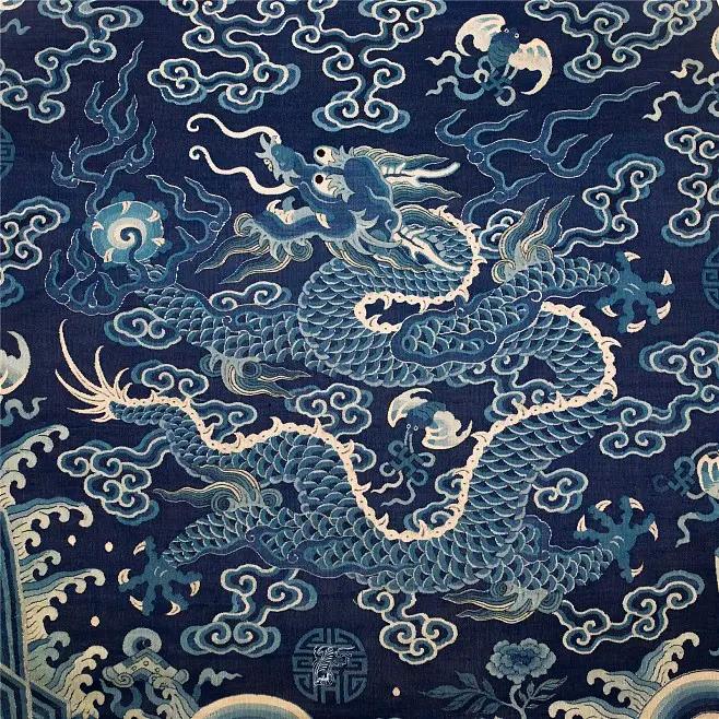 龙翔九天