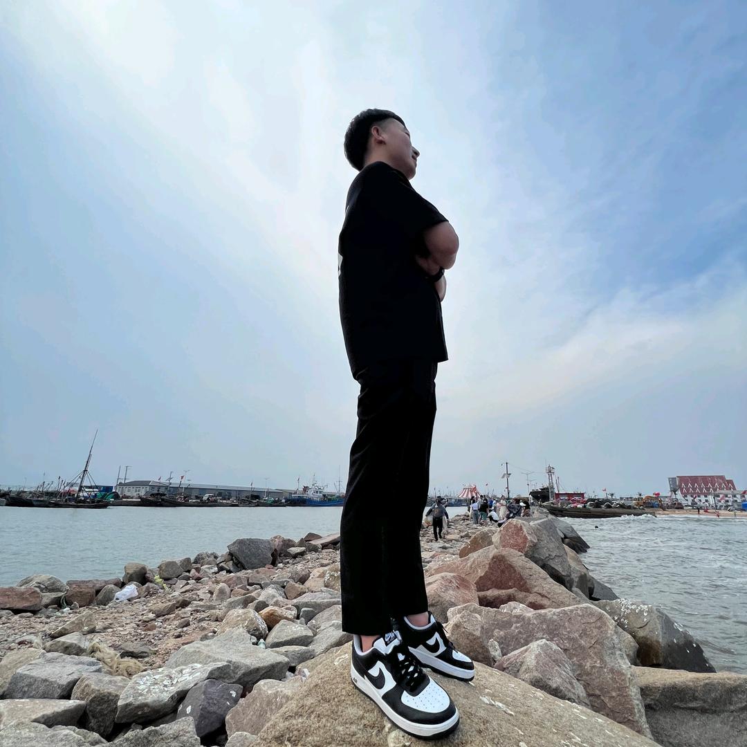 猛踹瘸子那条好腿