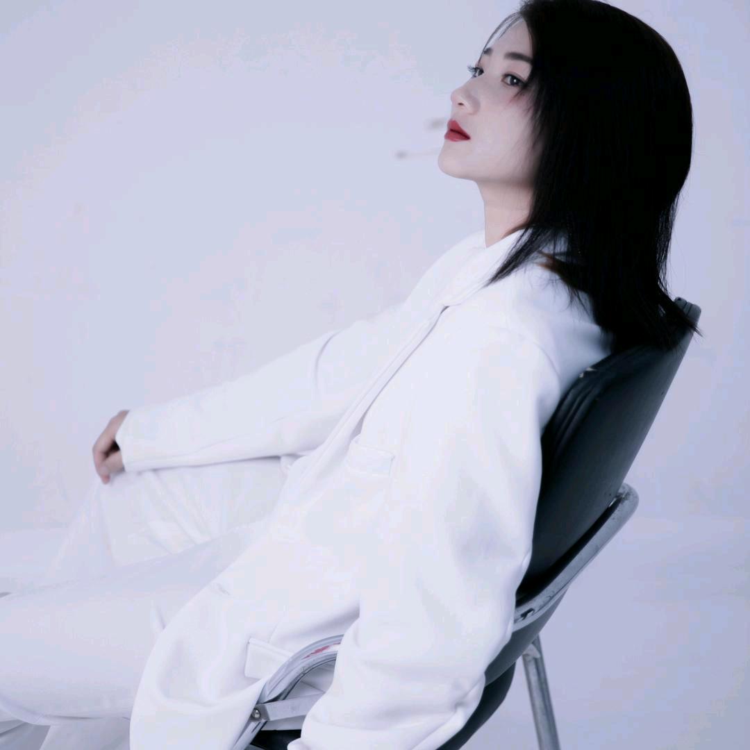 @এ᭄ℳ๓伴你如梦°ꦿ⁵²º᭄❣