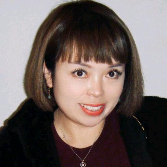 爱笑的毛毛虫