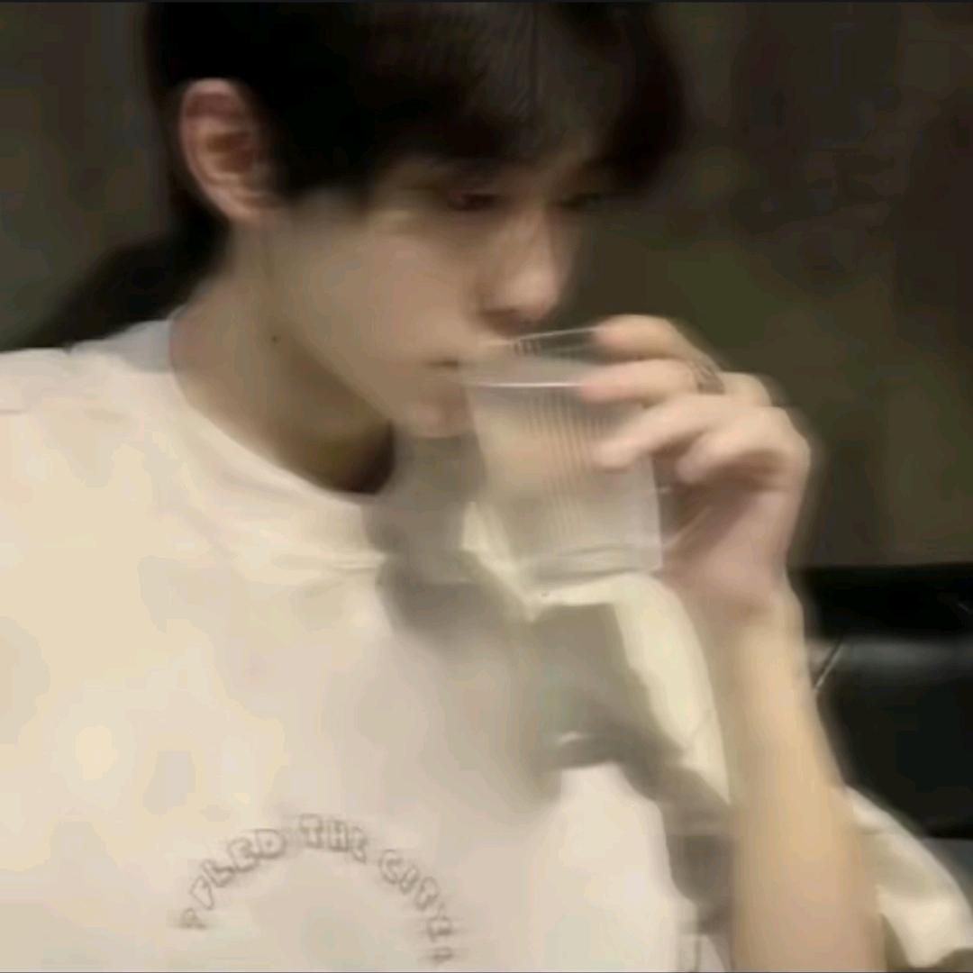 群演