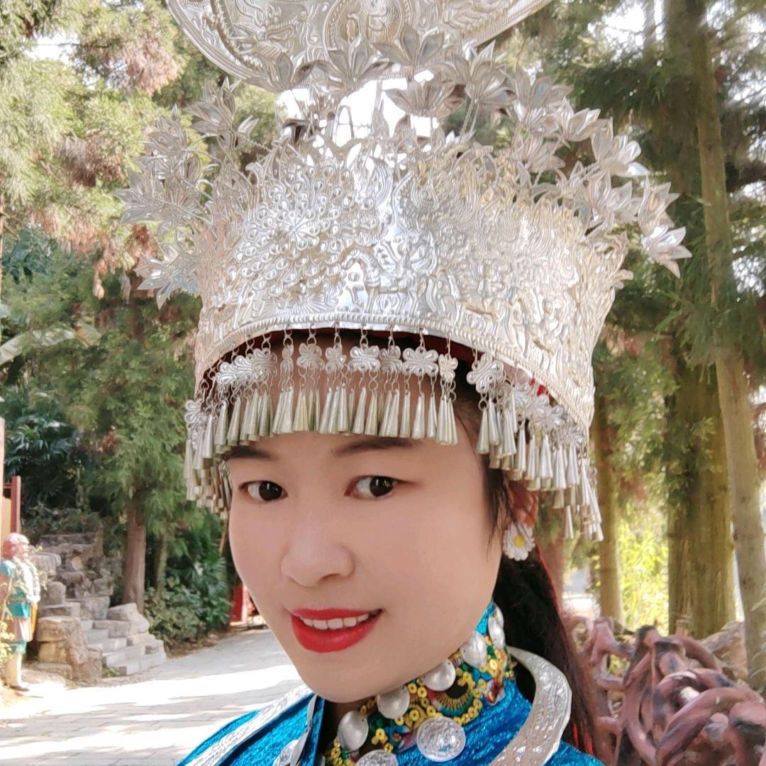 小兰带你吃喝玩乐