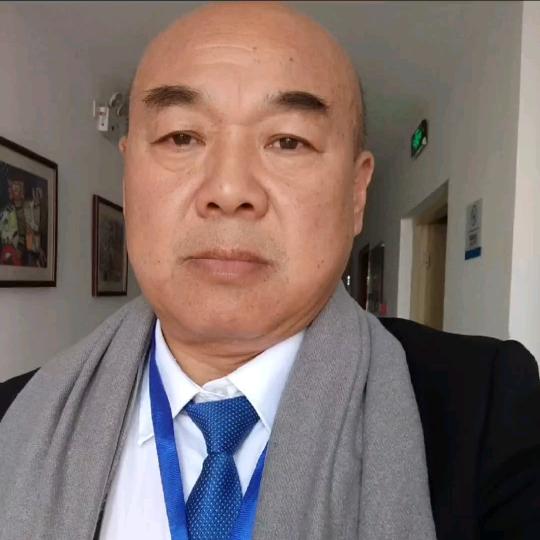 光头开心兔