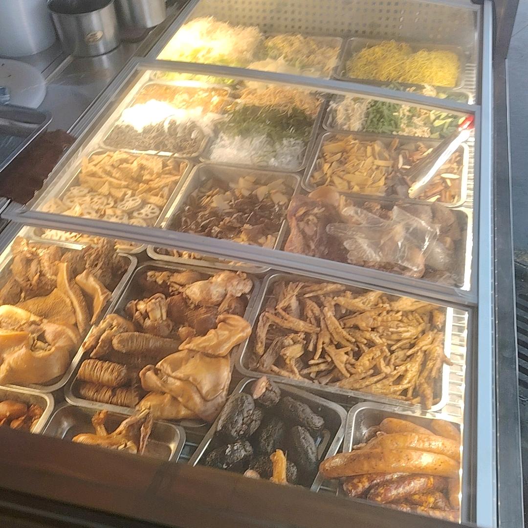四川小彭卤菜