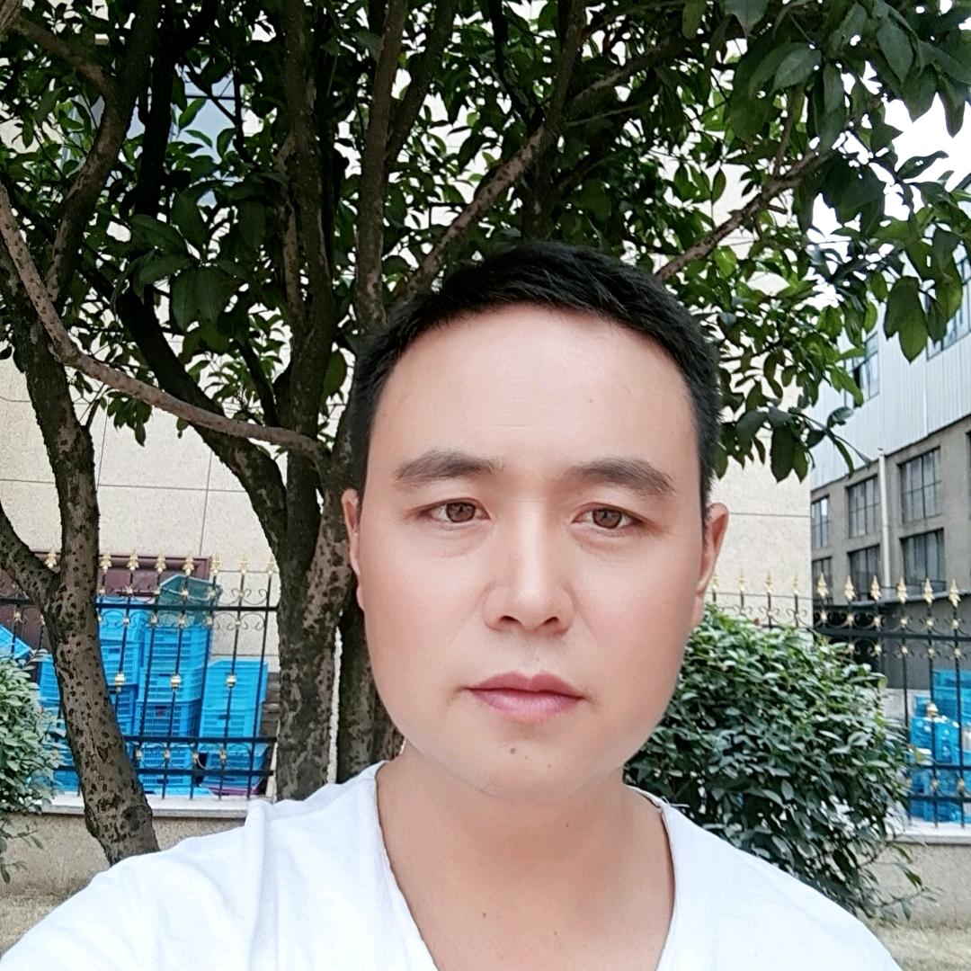 小凳哥