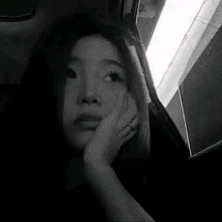 811.
