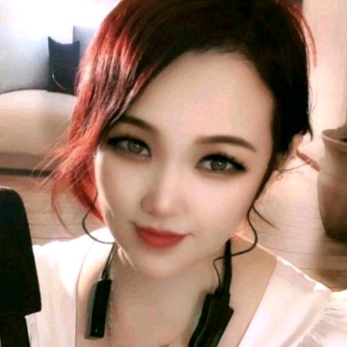 歌者🎤鱼儿