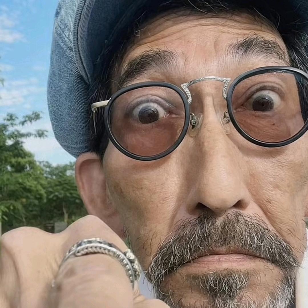 嘻嘻哈哈百事达