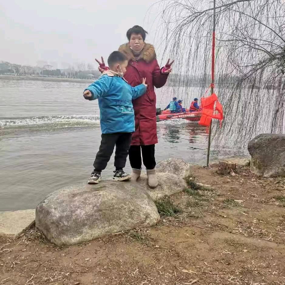太阳射手 月亮天蝎 上升摩羯 11月26