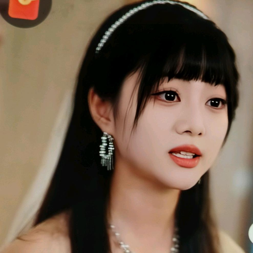 热门女装穿搭荣姐