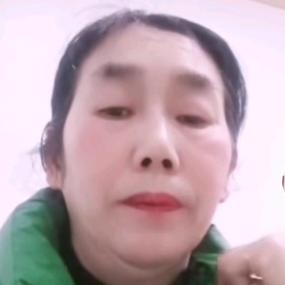杜春珍↖：機爆