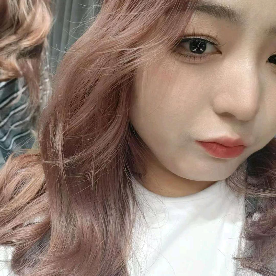 🥀᭄笑着退场꧔ꦿᩚ💕