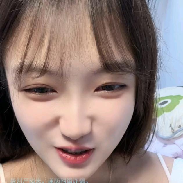 香香是我的，何菲是我的，清欢是我的