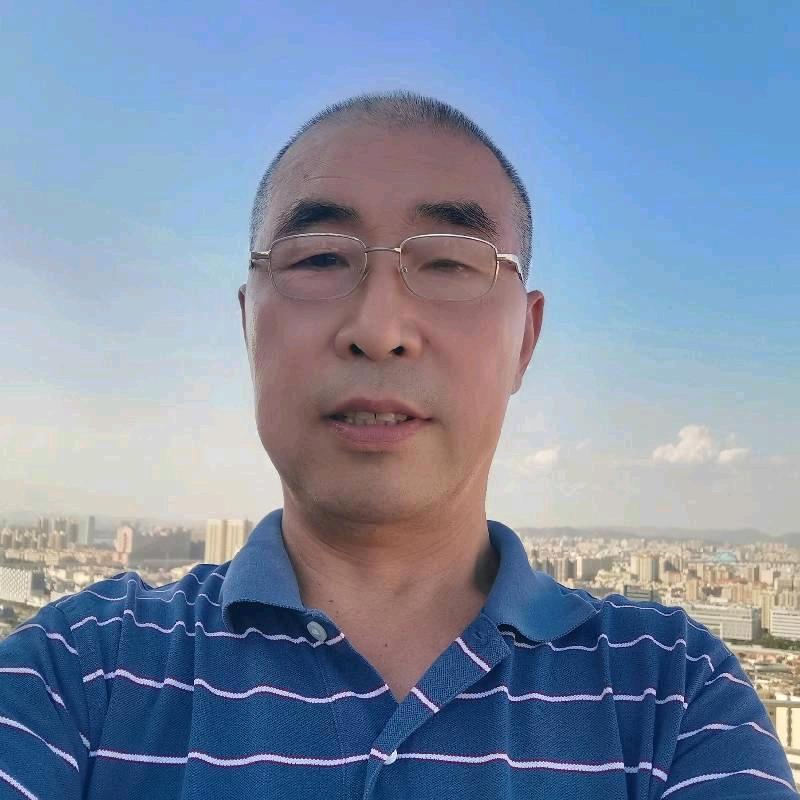 周哥