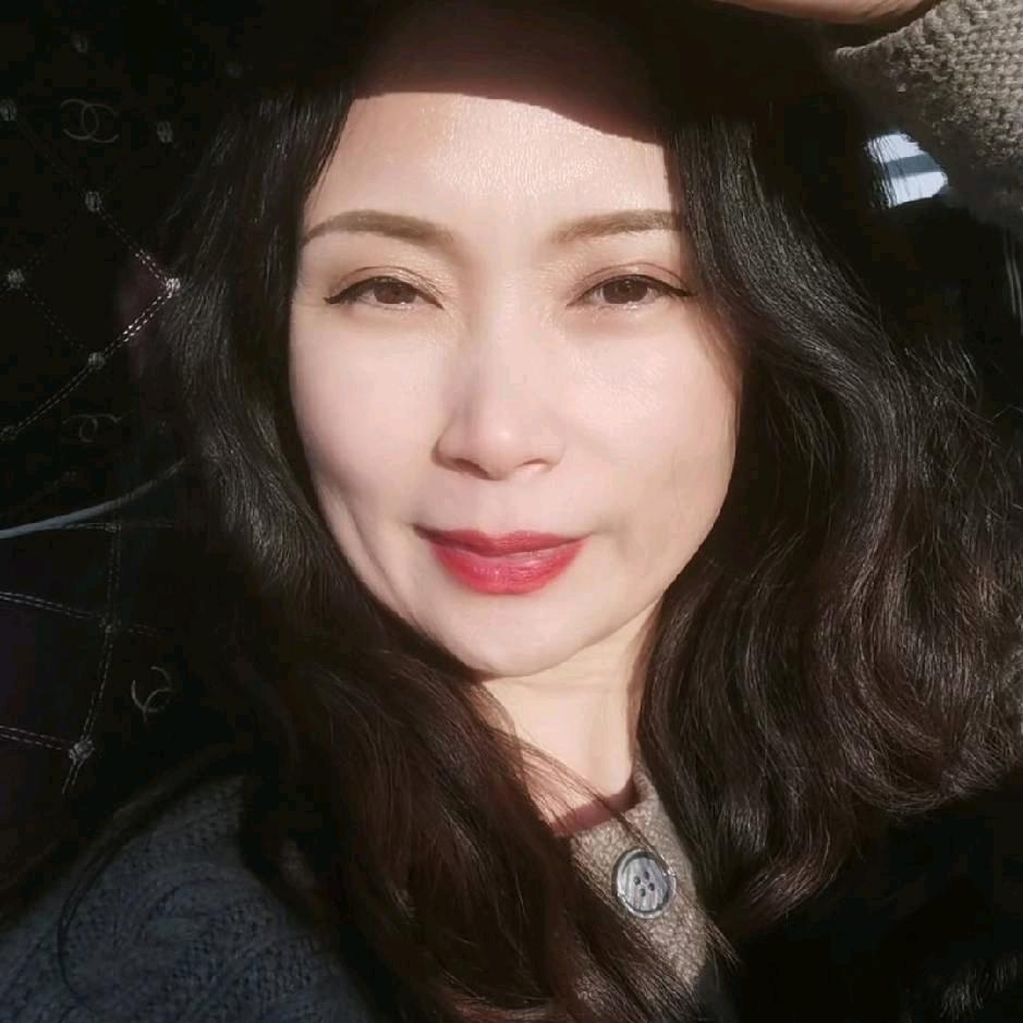 楠姐笑醒了