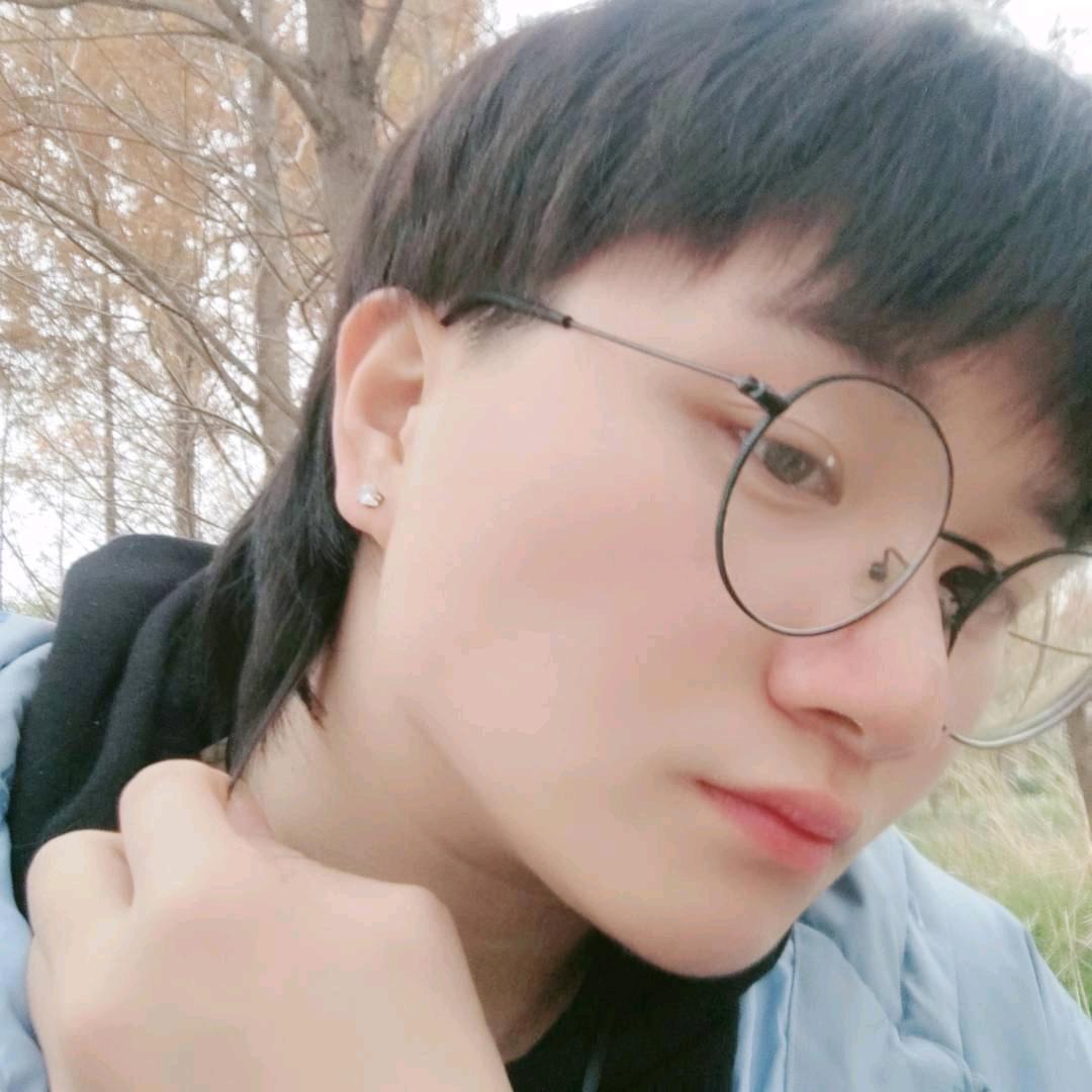 优品汇（临期大牌美妆）-小崔