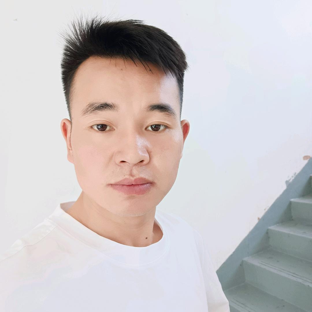 荣哥@