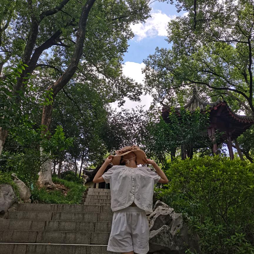 本地团购服务商（进哥团队小骆）