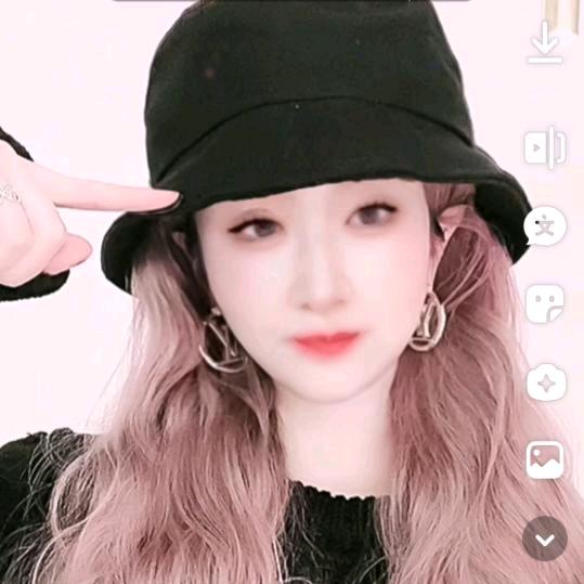 温馨，👄👄
