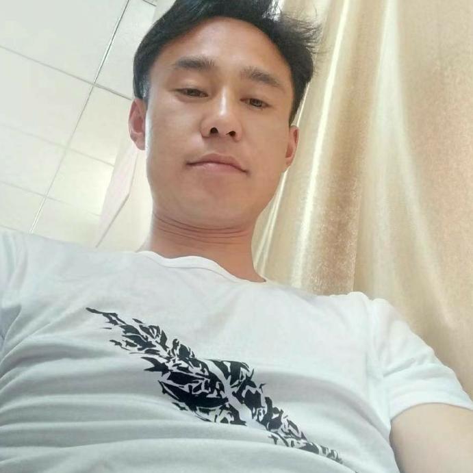 姑娘跟我走。