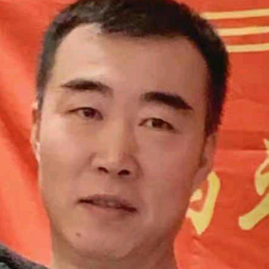 一轮明月