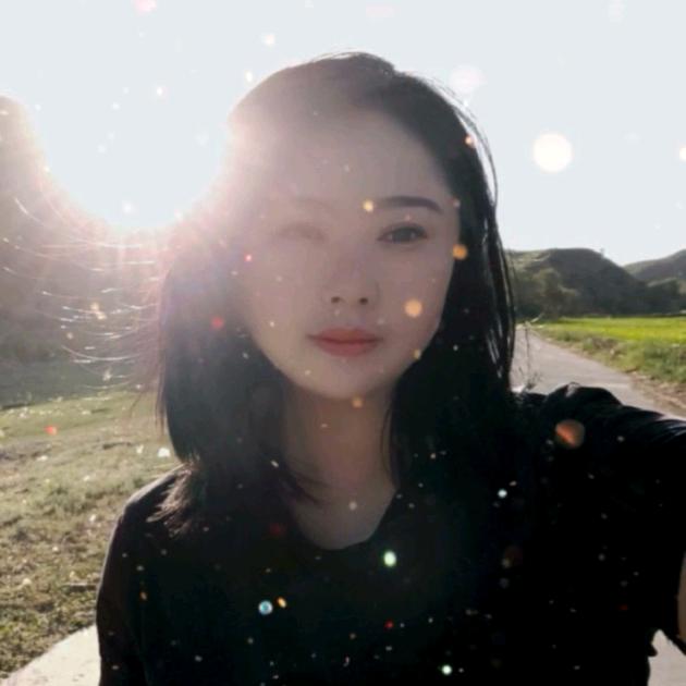 范💃