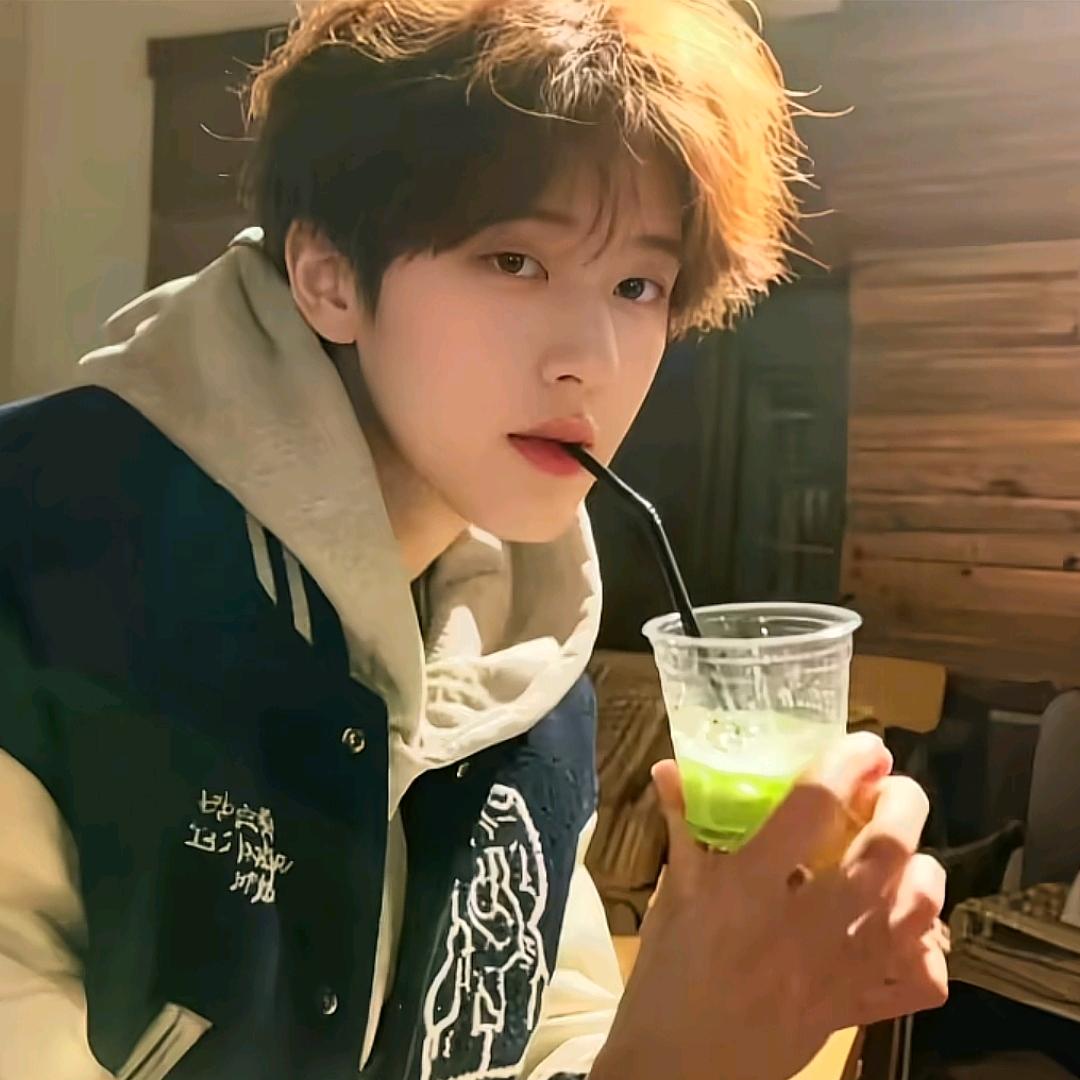 守护赵露思💪🤪