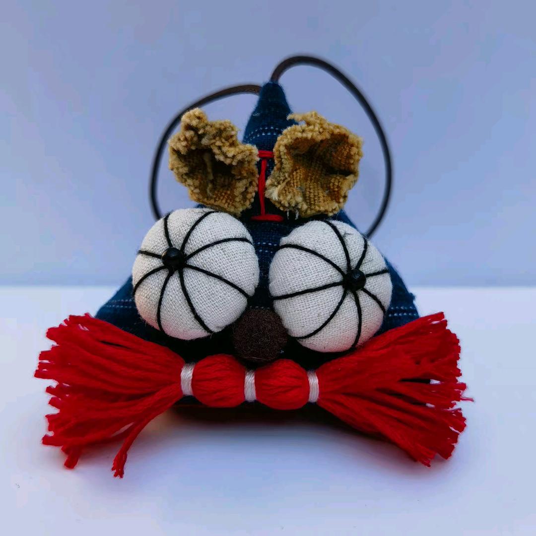 木青巧拙手缝饰品店