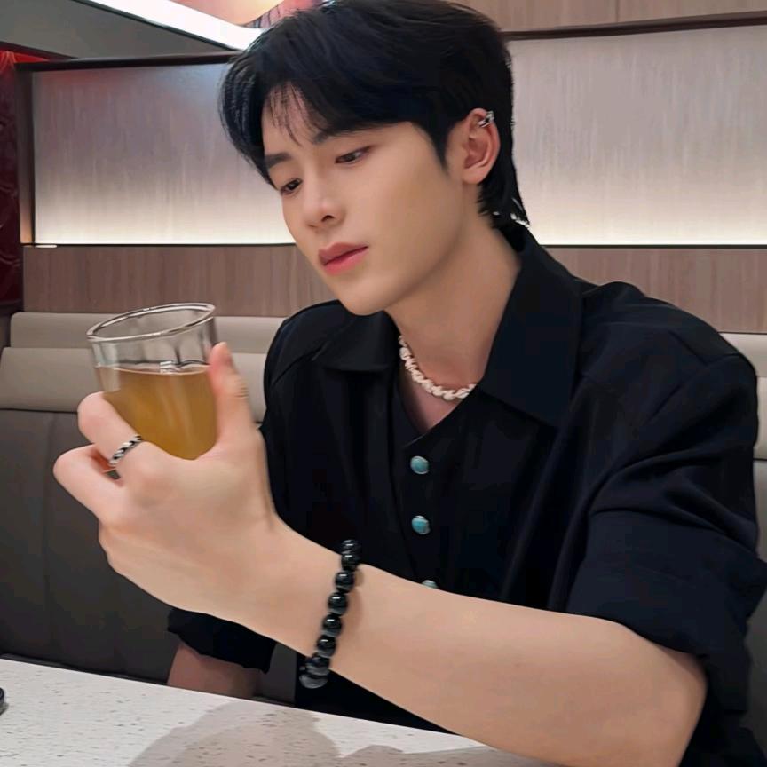 晨潇是我的好哥哥