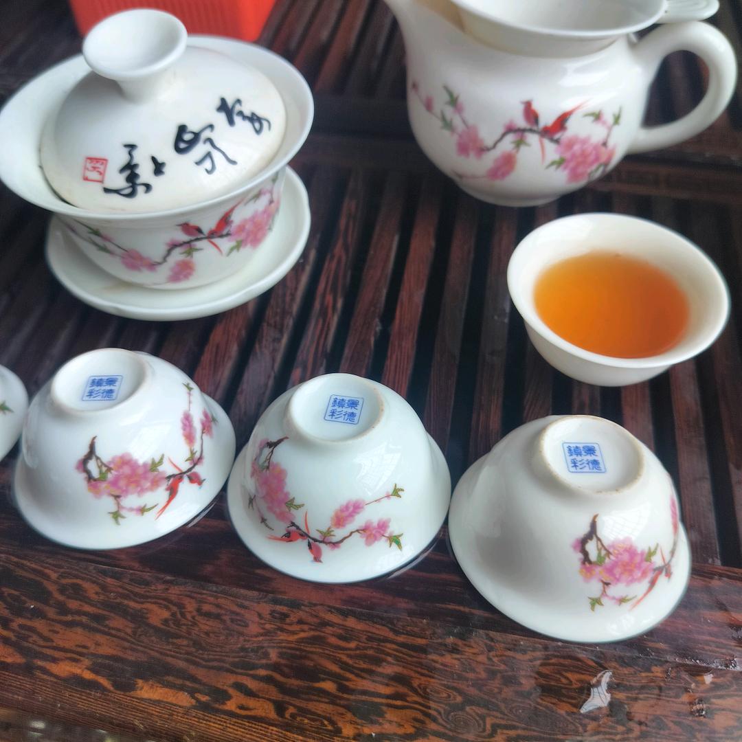大鹏展翅九万里