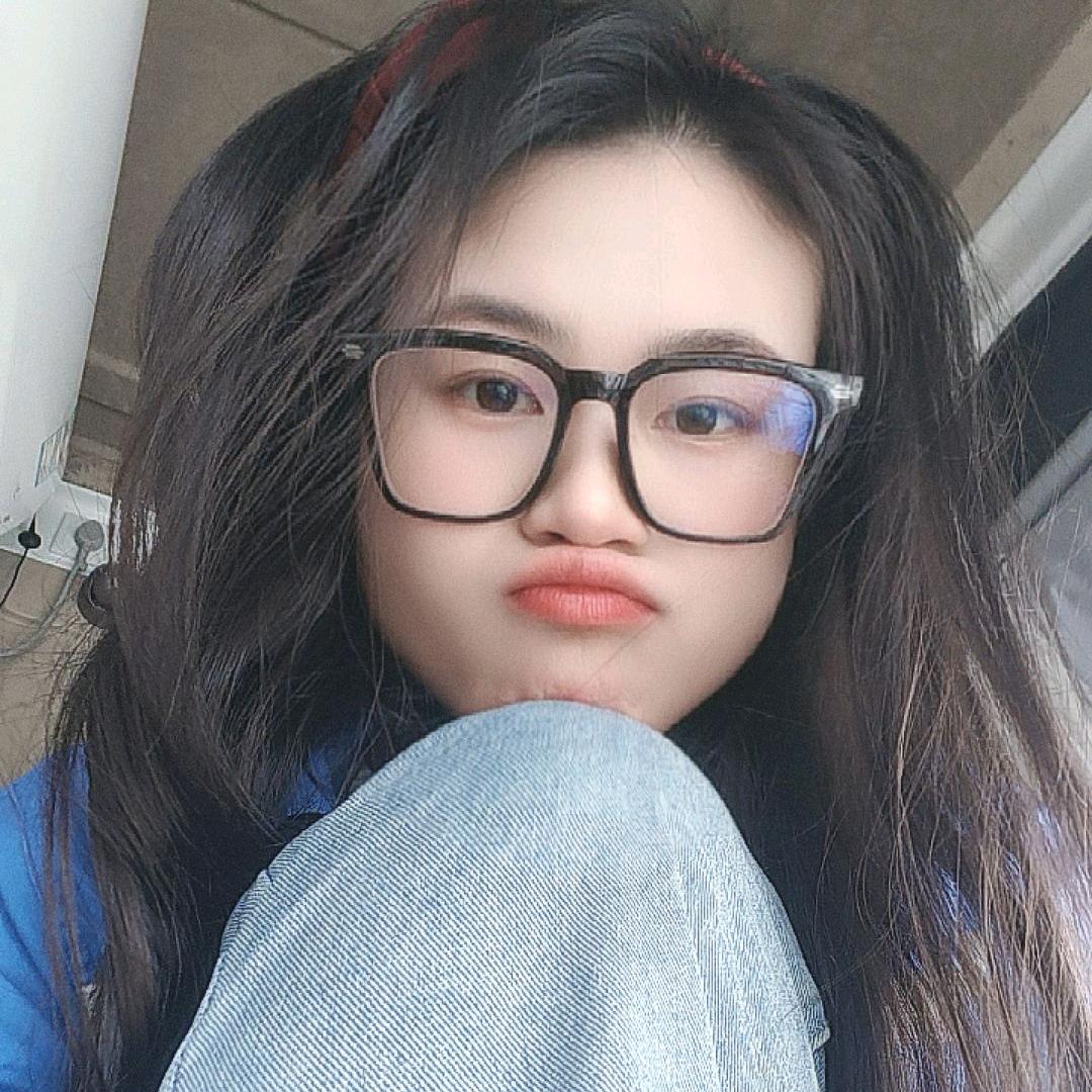 小 团团