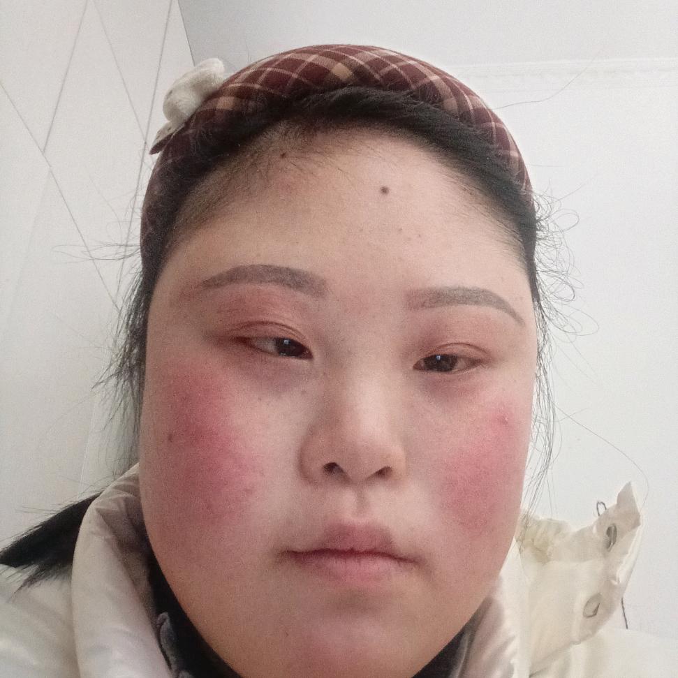 内敛女强人月先生头像