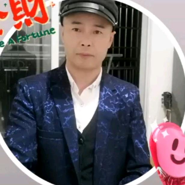 向阳而生月色钢琴