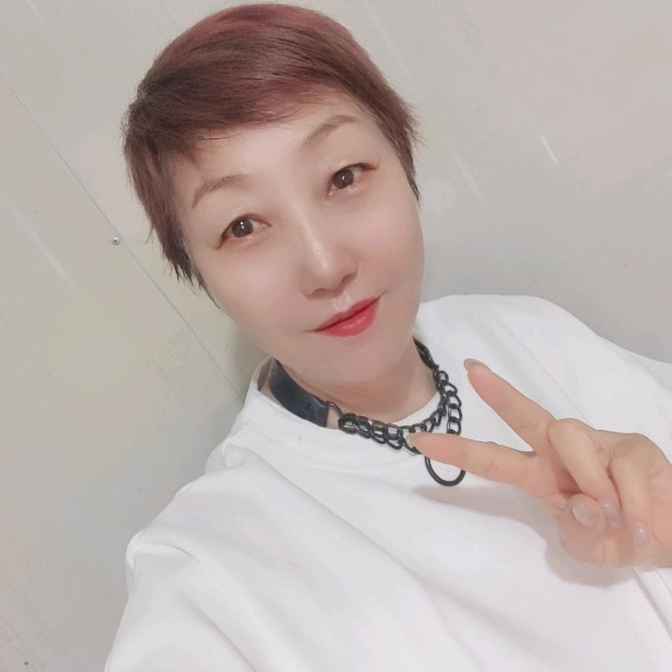 🐬潮妈