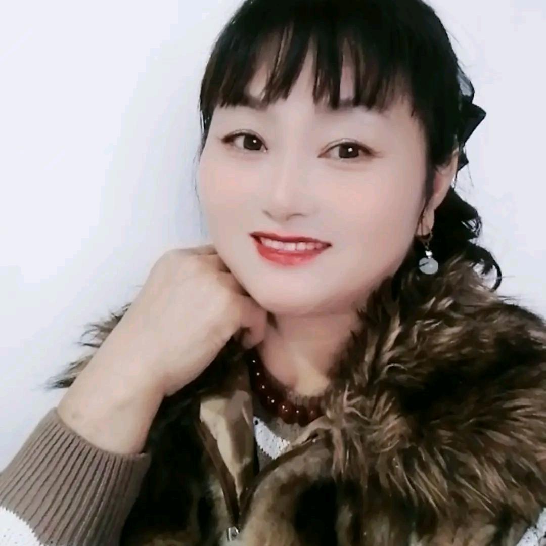 爱臭美许姐来了