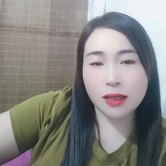 窗外飞雪（张）