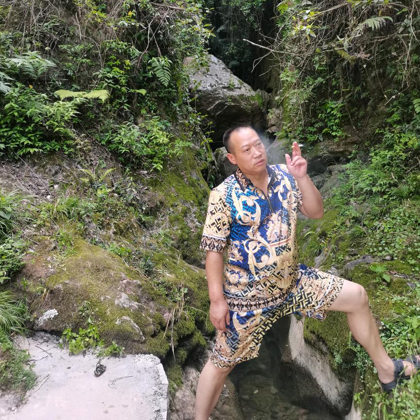 红尼洞人
