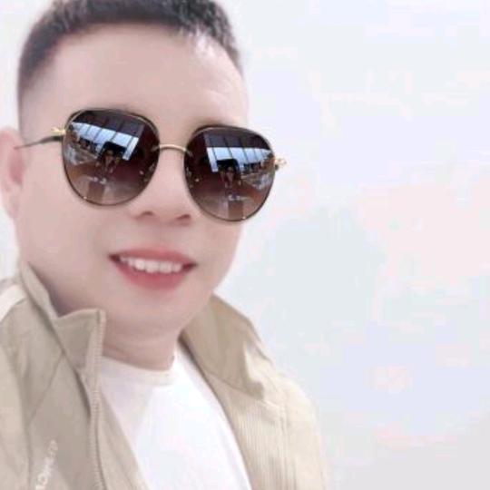 韦先生