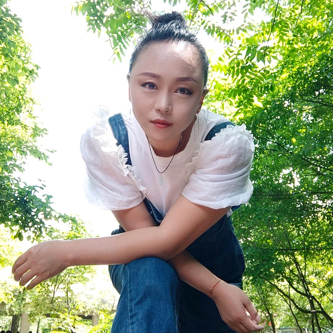 通化葡萄酒（通小荐）