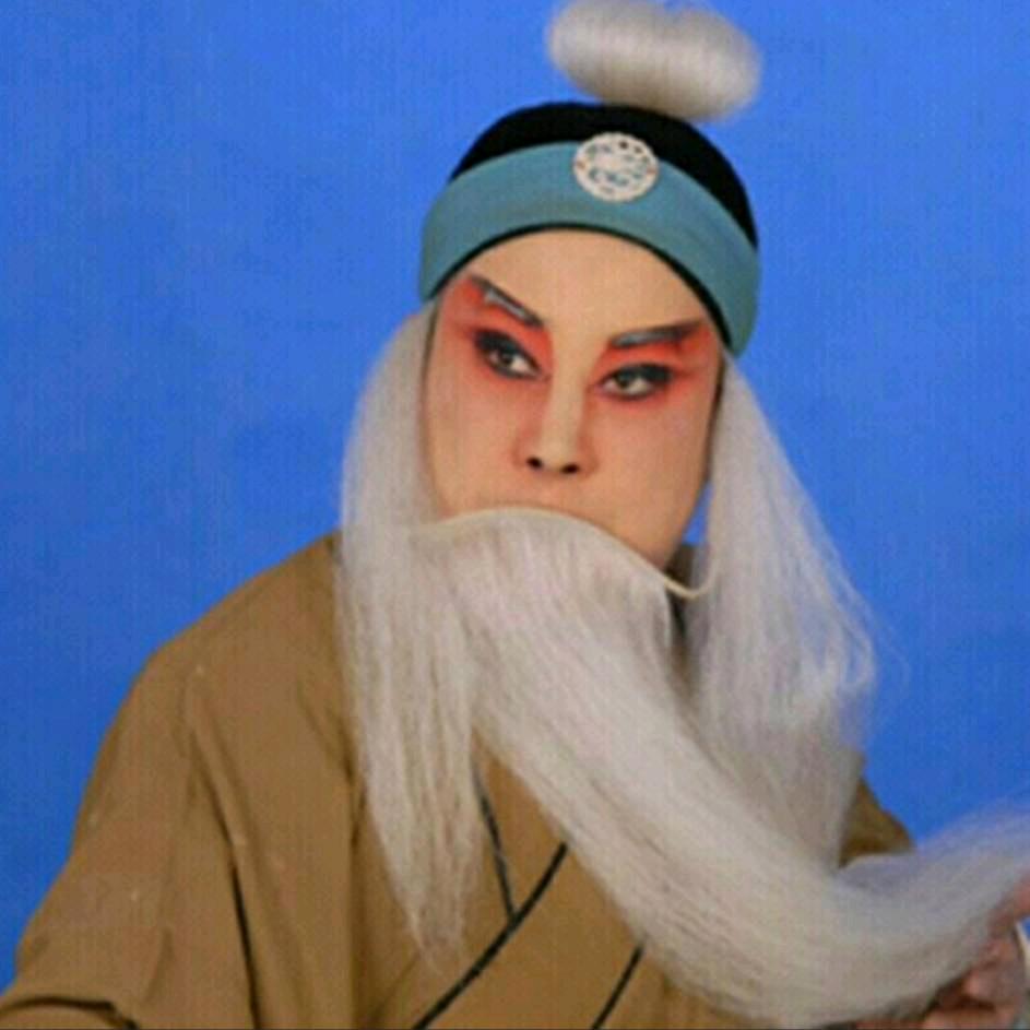 秦韵二哥
