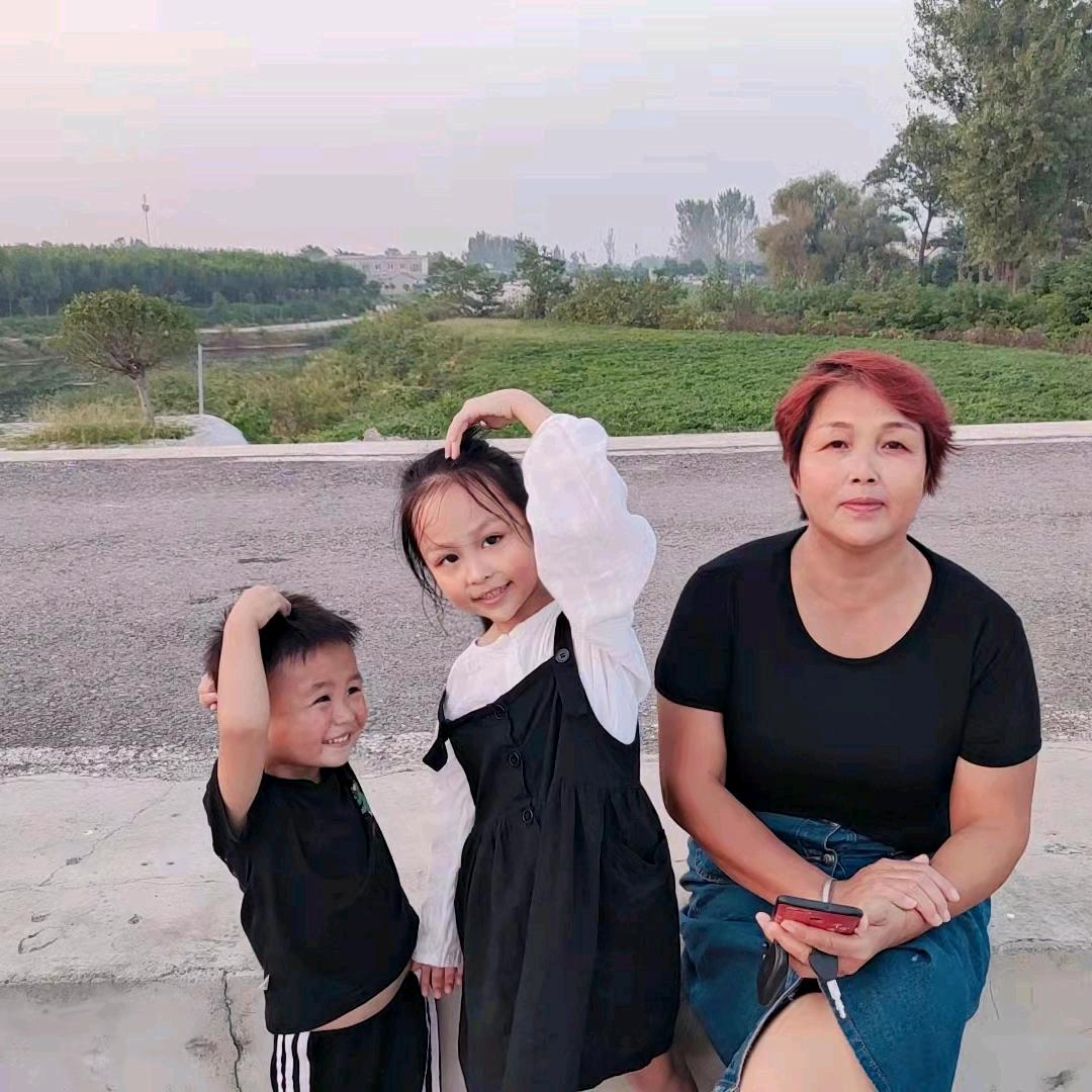 禄家六妹