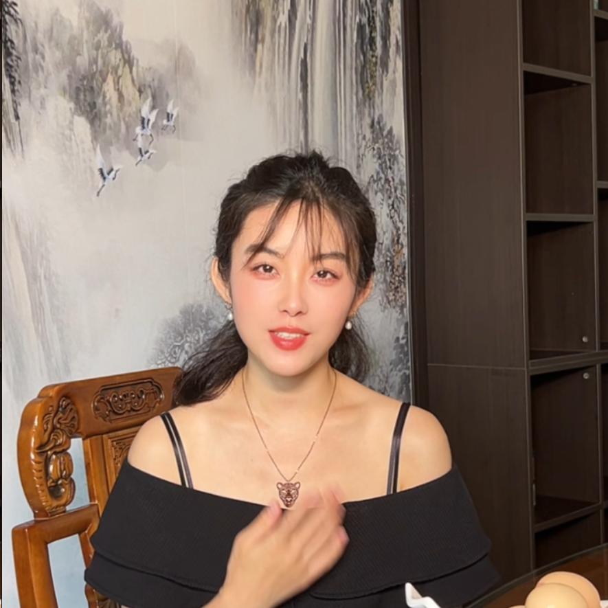 七七羽绒服工厂