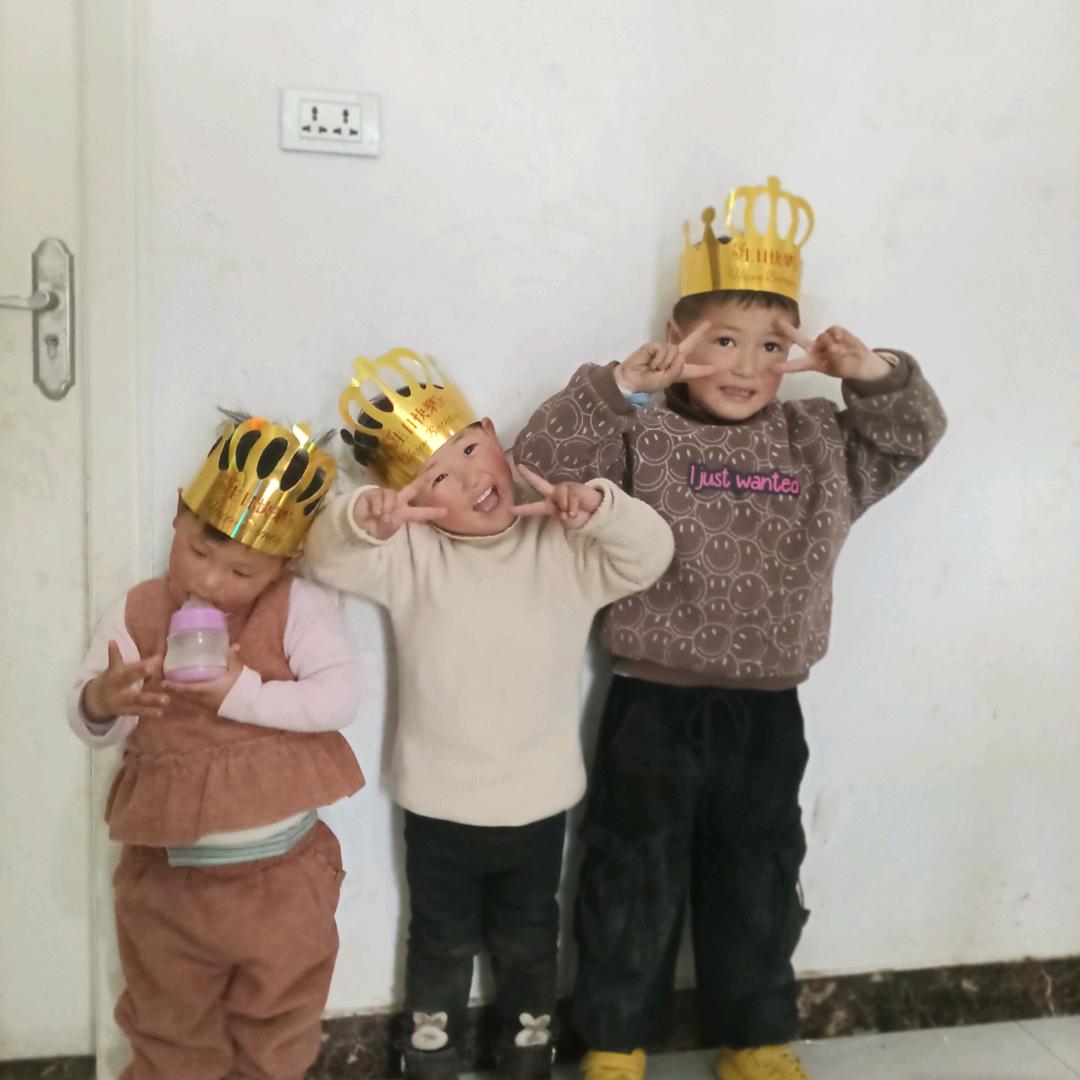 女儿是靠山，儿子是江山