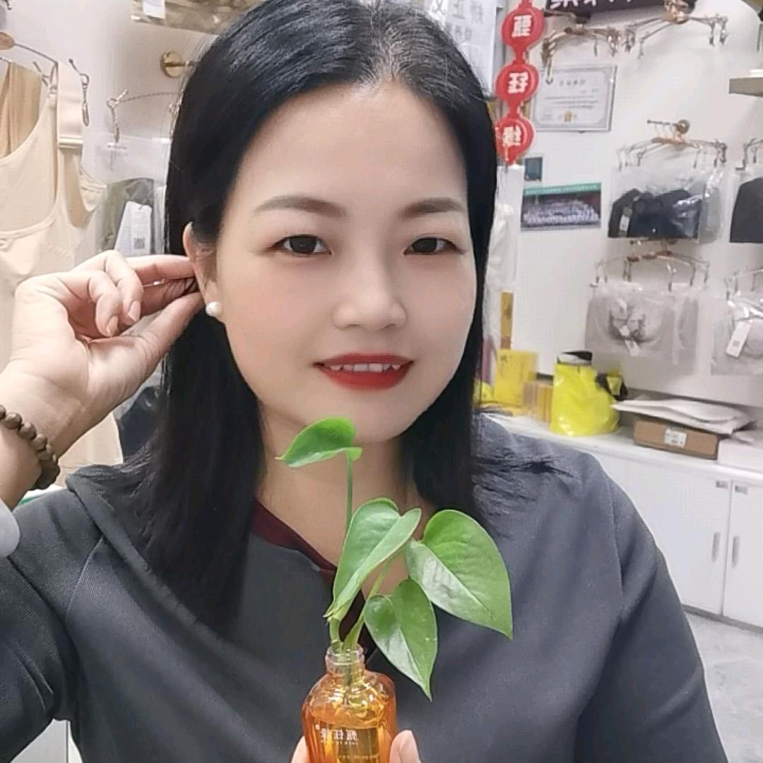 甄钰缘舒养美容与服饰小铺