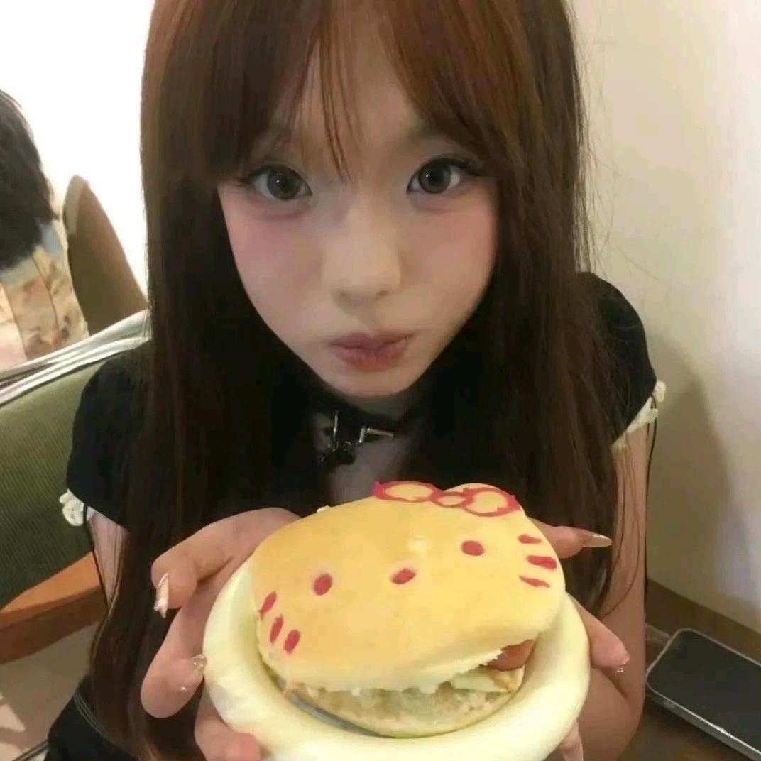 菠萝耶椰.