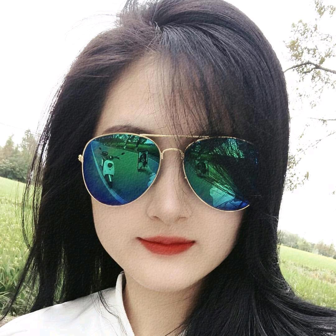爱笑的罗微