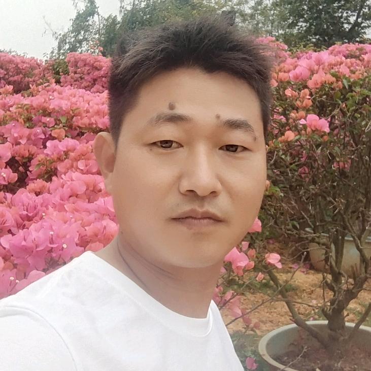 ☞修心☜卖水泥沙的小程哥