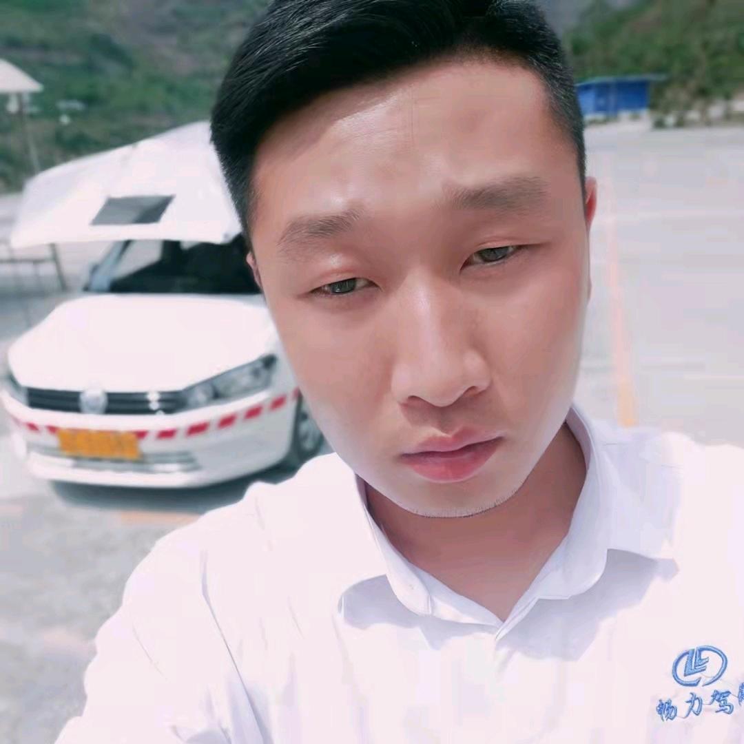 永善畅力驾校胡教练