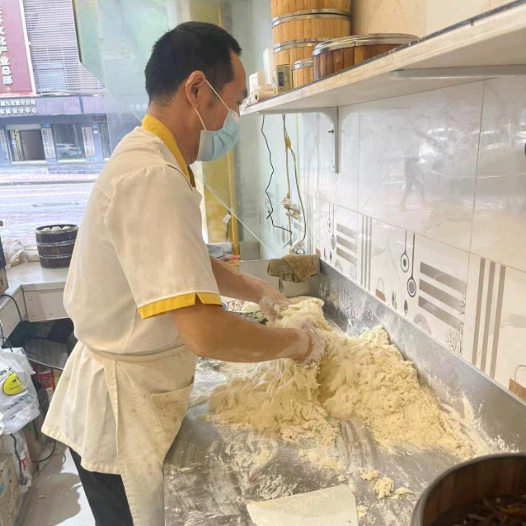 麦源地包粥坊（收徒中）