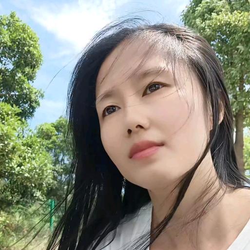 秀秀的怀抱漏风